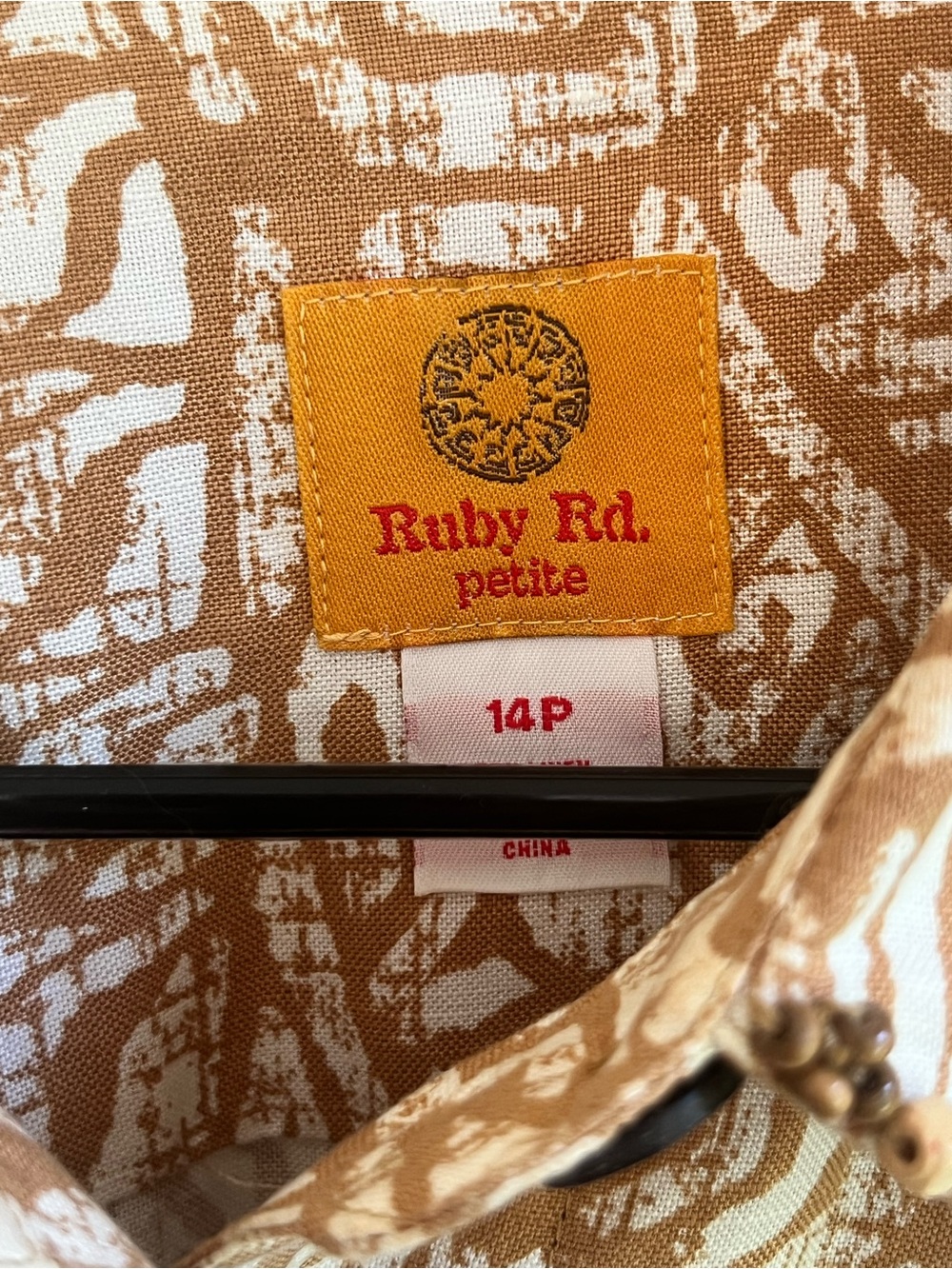 Ruby Rd. Beige & White Geometric Button-Front Shirt Jacket - Picture 5 of 10